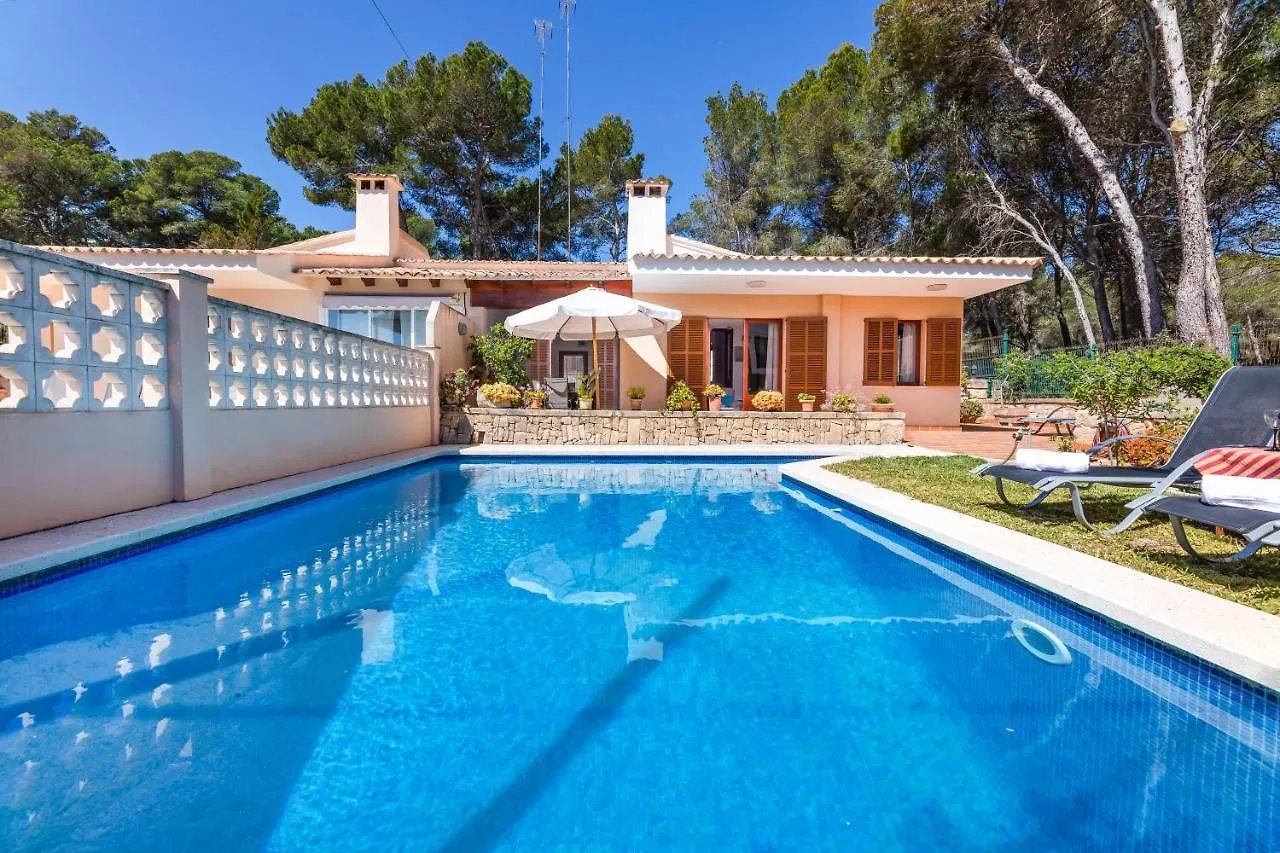 YupiHome Villa Art Can Picafort  Spagna
