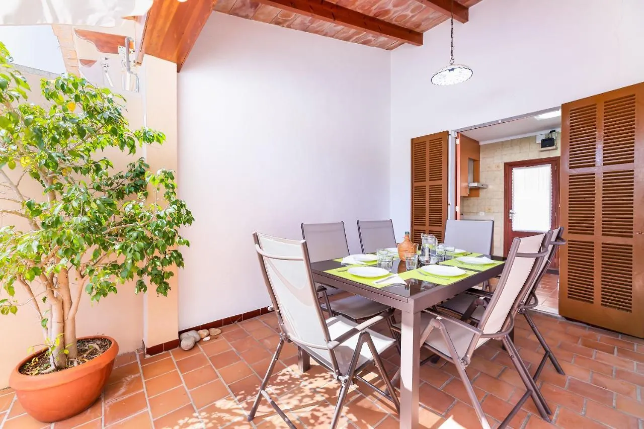 YupiHome Villa Art Can Picafort  Spagna