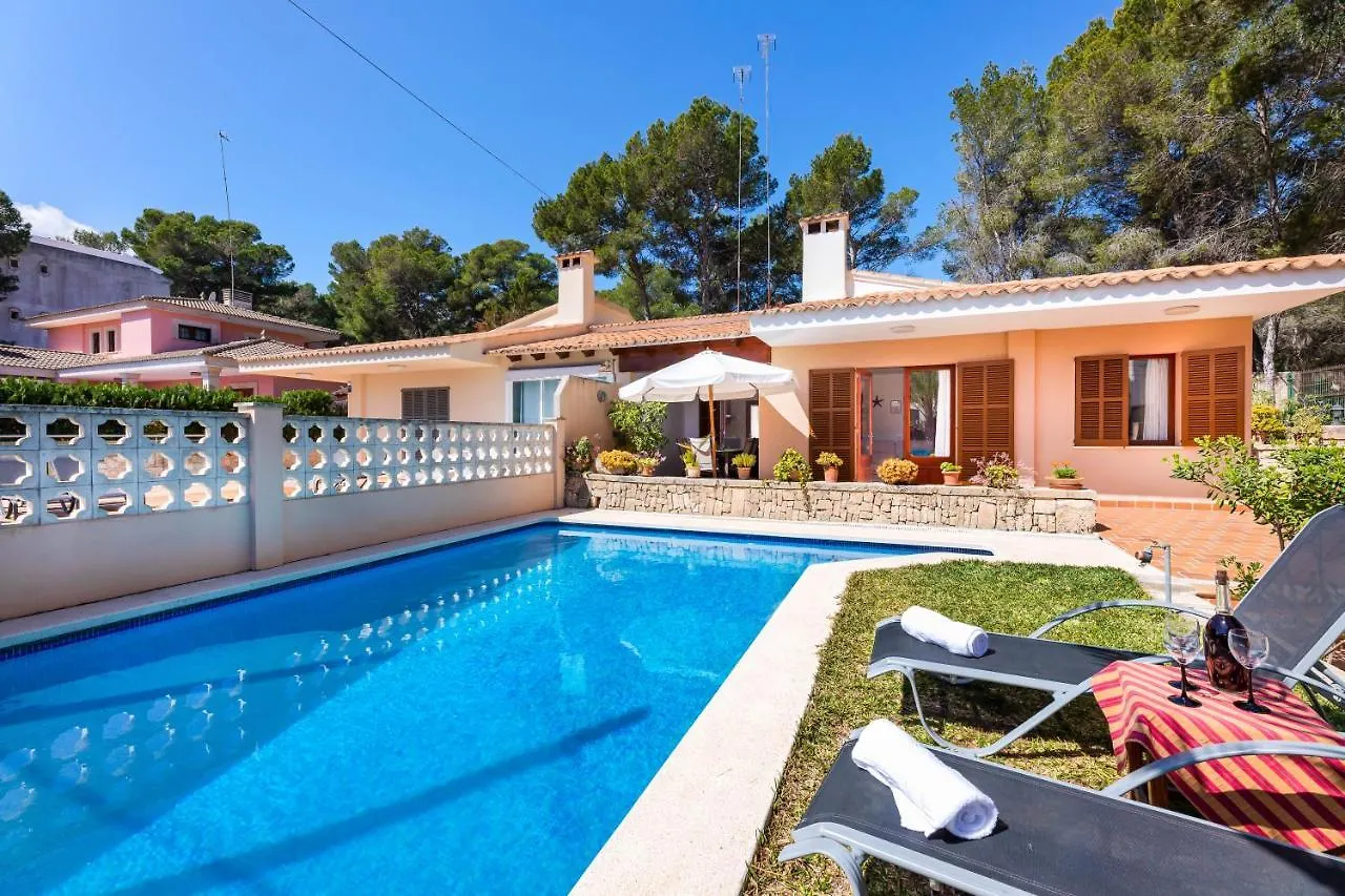 YupiHome Villa Art Can Picafort  Spagna